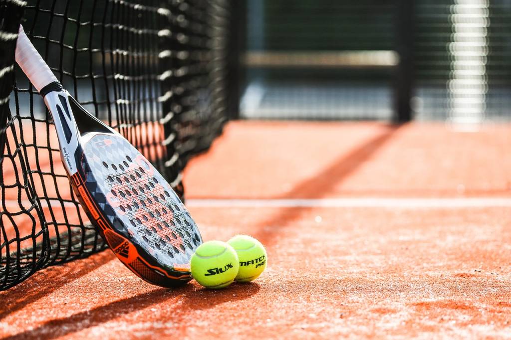 Niveau padel 2025 : comment évaluer votre progression ?